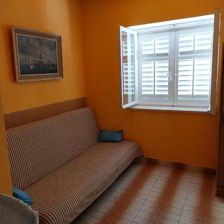 Luka Apartment Baska Voda