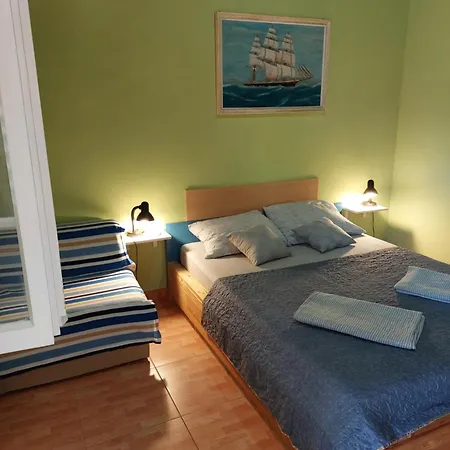 Luka Apartment