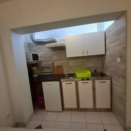 Apartment Luka *