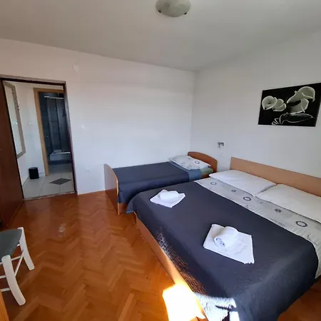 Luka Apartment Baska Voda