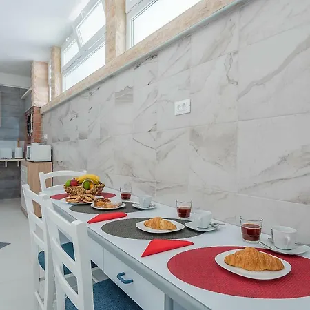 Apartment Luka Baska Voda