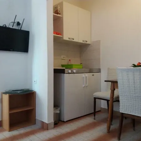 Luka Apartment Baska Voda